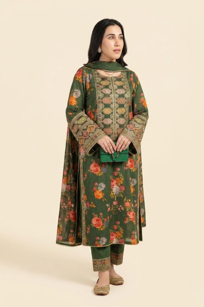 Floral_embroidery_green_suit_set